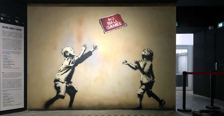 Paris: "The World of Banksy" Musée Banksy Entry Ticket - The Details That Change the Mood: Layout, Sound, and the End-Stop Shop
