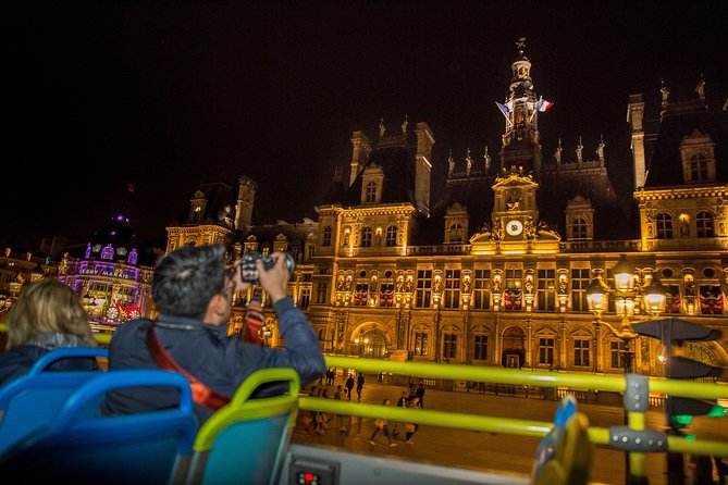 Paris Tootbus Festive Christmas Lights Tour - Place Vendôme and Concorde: The Royal-Grid Start