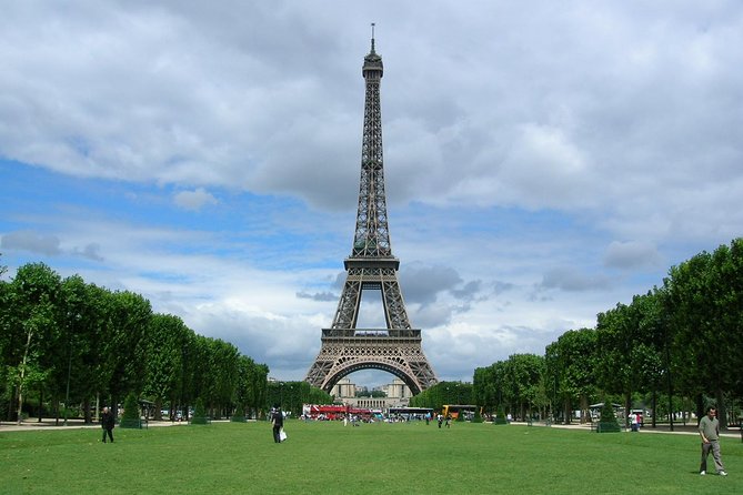 Paris Top Attractions & Hidden Gems around your Hotel Private Orientation Tour - Free-to-enter Paris moments: Bastille, Pantheon, Latin Quarter, and walks by water
