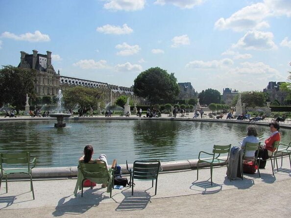 Paris Top Sights Half Day Walking Tour with a Fun Guide - Starting in Montmartre: Sacré-Cœur and the view mindset