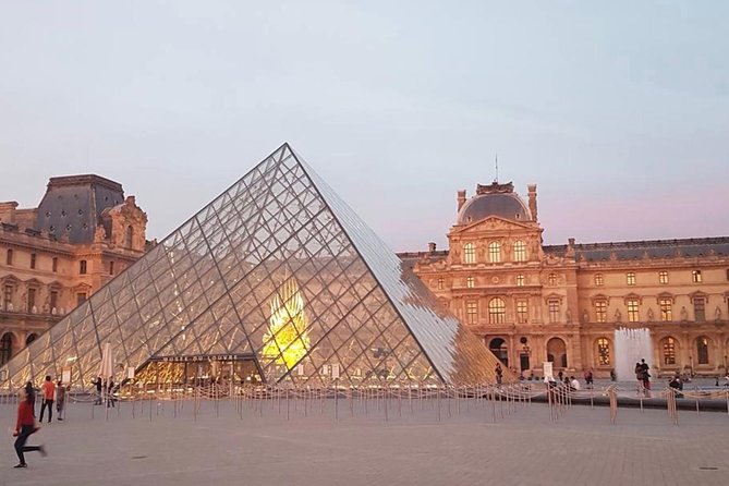 Paris Top Sights Half Day Walking Tour with a Fun Guide - Metro skills you’ll actually use after the tour