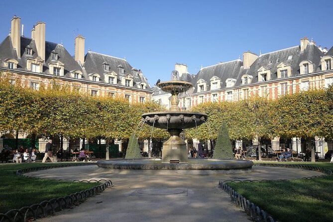 Paris Trendy Marais away from the crowds, Mansions and Fashion - Why a short Le Marais walk is worth your first morning