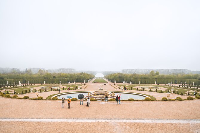 Paris Versailles Guided Tour with Gardens & Trianon Access - Timing and comfort: the unglamorous details that decide success