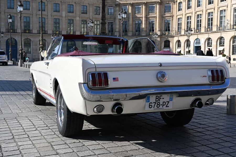 Paris: Vintage Mustang Tour & Local Guide with Hotel Pickup - Trocadéro and Eiffel Tower Angles Without the Chaos