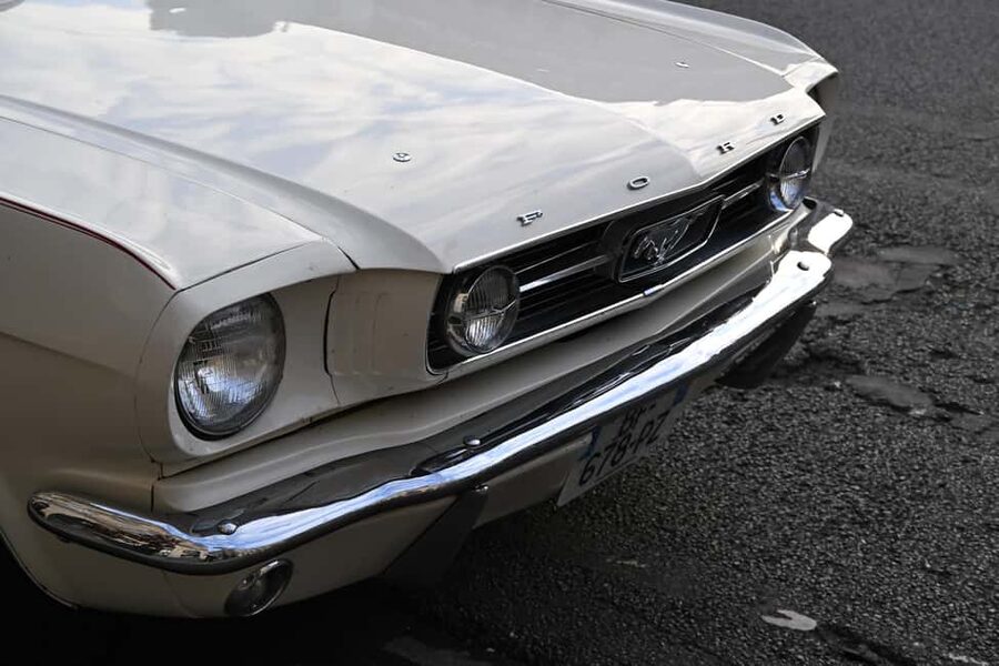 Paris: Vintage Mustang Tour & Local Guide with Hotel Pickup - Saint-Germain-des-Prés Stops: The Softer Side of the City