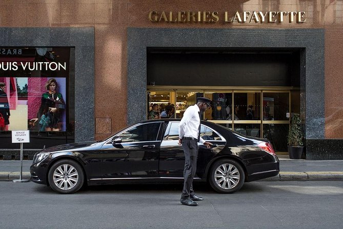 Paris VIP Shopping Experience-Lounge Access, Tea time & Transfer - Delivery and the one-way private driver: shopping without the drag