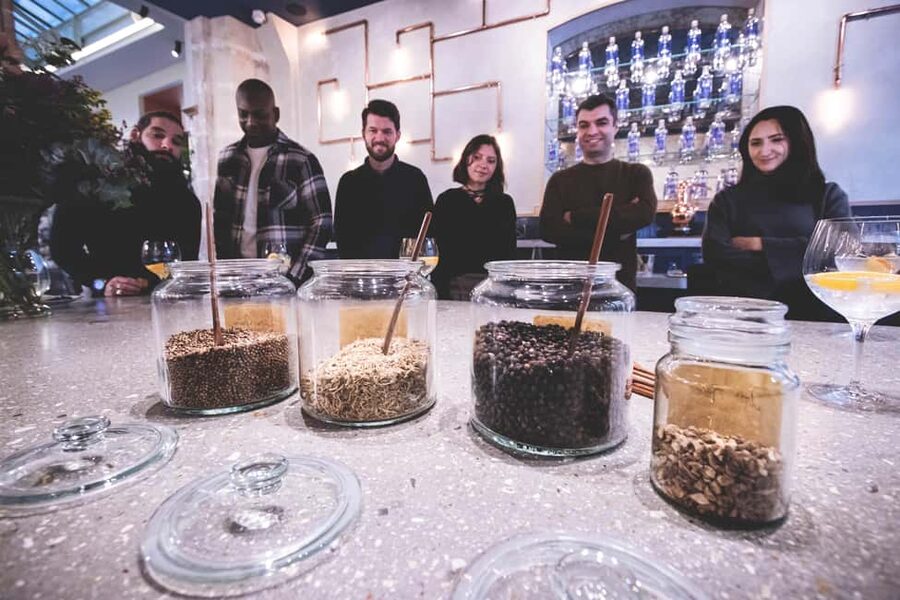 Paris Visit and gin tasting in English - Should You Book the Distillerie de l’Arbre Sec Gin Visit?