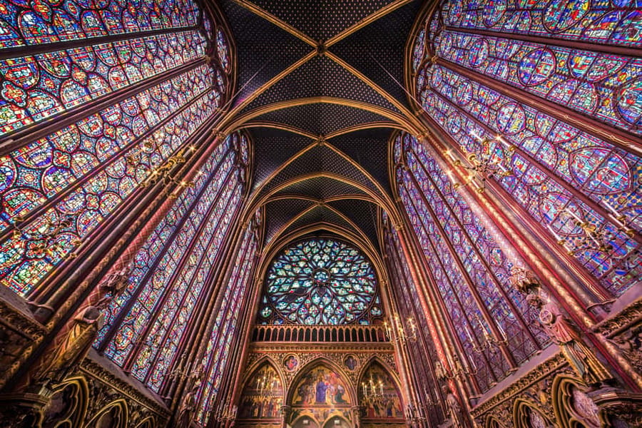 Paris: Walking Tour with Notre Dame or Ste-Chapelle Access - Why Île de la Cité is the best “first lesson” in Paris