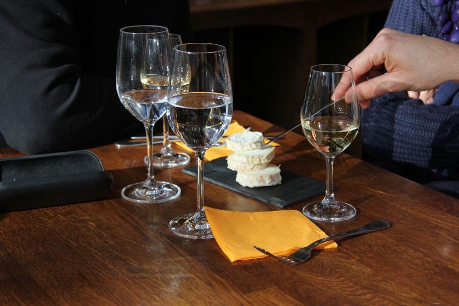 Paris: Wine and Cheese Tasting - How the terroir lesson really works (maps, soil, and French wine variety)