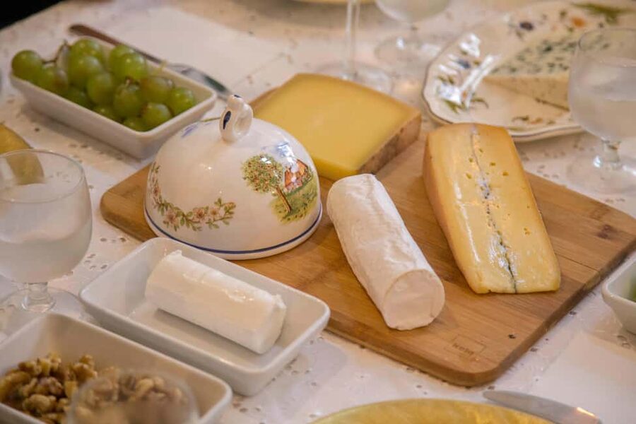 Paris: Wine and Cheese Tasting with a Chef Sommelier - The Latin Quarter Walk: Get Your Bearings While You Eat Clues