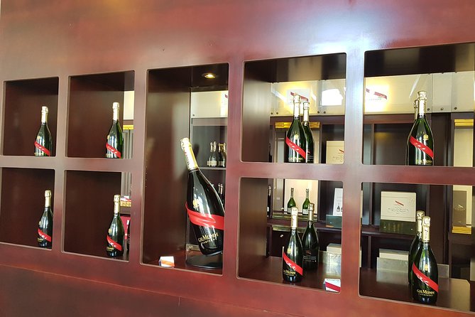 Paris Wine Day Tours exclusive Champagne tour incl. 3 visits - Tastings all day: how to pace so you actually enjoy it