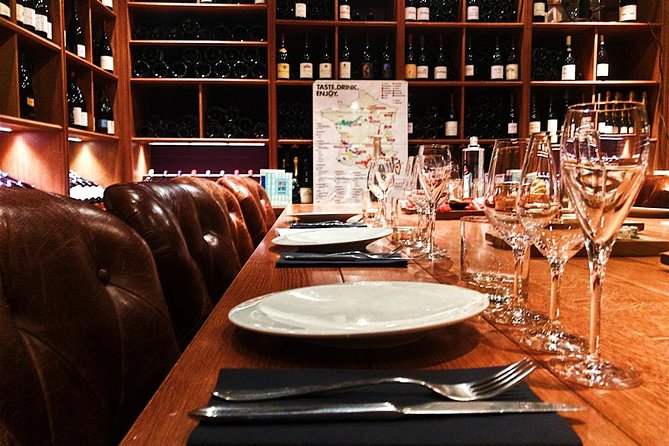 Paris Wine Tasting plus Cheese Lunch with an Expert Sommelier - What the Lunch Feels Like (Including That One Small Gotcha)