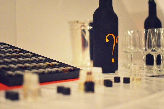 Paris Wine with Cheese Pairing & Tasting Small Group Class - Cheese families: how to taste like you understand the categories