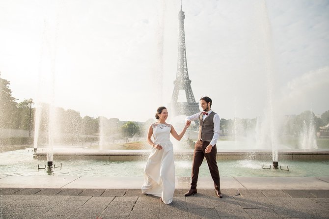 Parisian Life Style Private Photo Shoot at Eiffel Tower - Who should book this Eiffel Tower private shoot?
