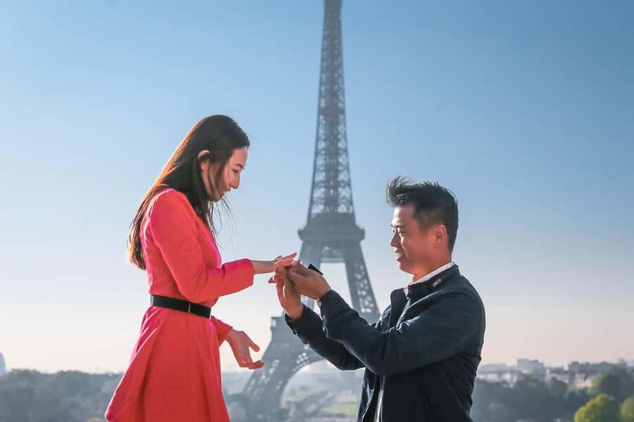 Parisian Proposal Perfection. Photography/Reels & Planning - How the shoot stays stress-free when you’re actually proposing