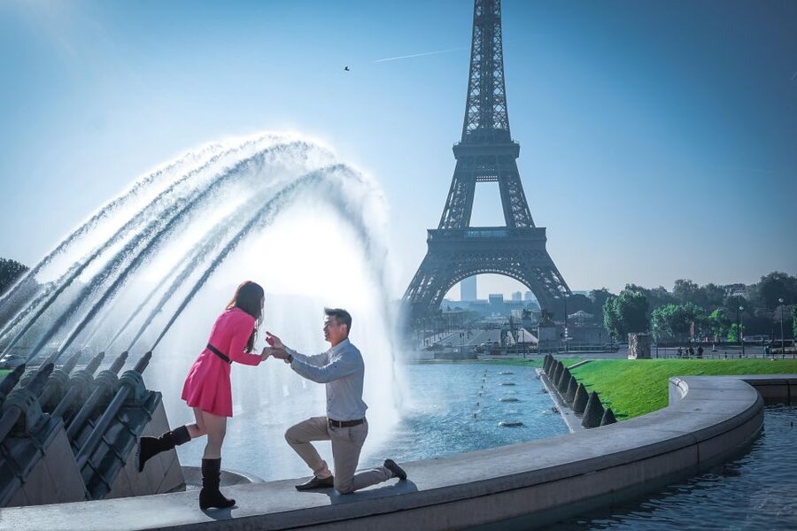 Parisian Proposal Perfection. Photography/Reels & Planning - The proposal gallery: high-resolution editing with a simple download process