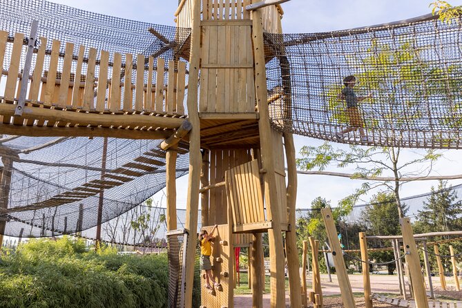 Parrot World Immersive Wildlife Park Entry Ticket next to Paris - Seeing Around 80 South America Species Up Close