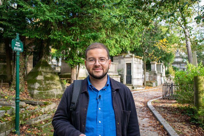 Père Lachaise Cemetery Tour: A Stroll Through Immortal History - Jim Morrison’s Tomb: A Short Visit That Feels Like a Moment