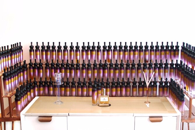 Perfumed Discovery Workshop 50mL in Paris - The 100-Note Organ: How Your Nose Builds a Formula