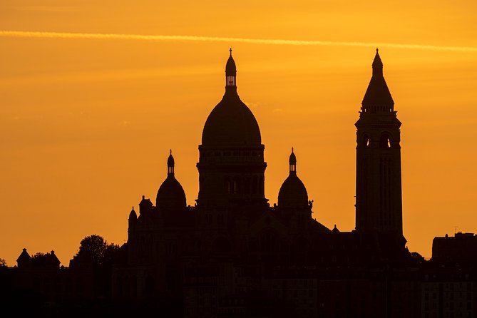 Photography workshop in Paris - How Long Is It, Really? Day Focus, Night Focus, and Day-to-Night Runs