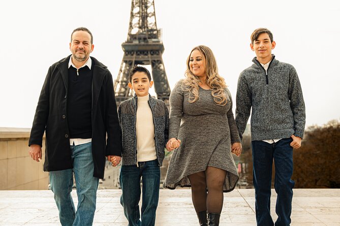 Photoshoot in Paris - Eiffel Tower - What Can Go Wrong (and How to Plan Around It)