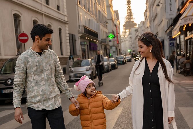 Photoshoot in Paris - Eiffel Tower - A 30-Minute Shoot That Doesn’t Feel Rushed