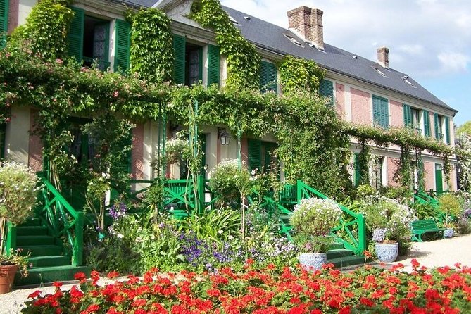 Private 5-hour Round Transfer to Giverny, Claude Monet museum from Paris - Giverny Stop: Monet’s House and the Gardens You Came For