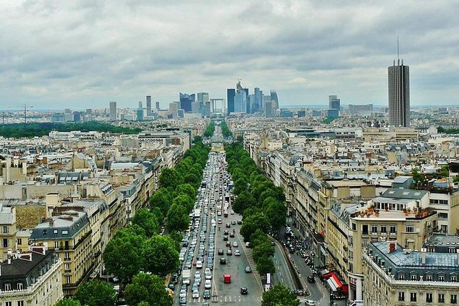 Private 8-hour city tour of Paris with driver and official guide - Hotel pick up - What you’re really paying for (and what you’ll still pay extra)