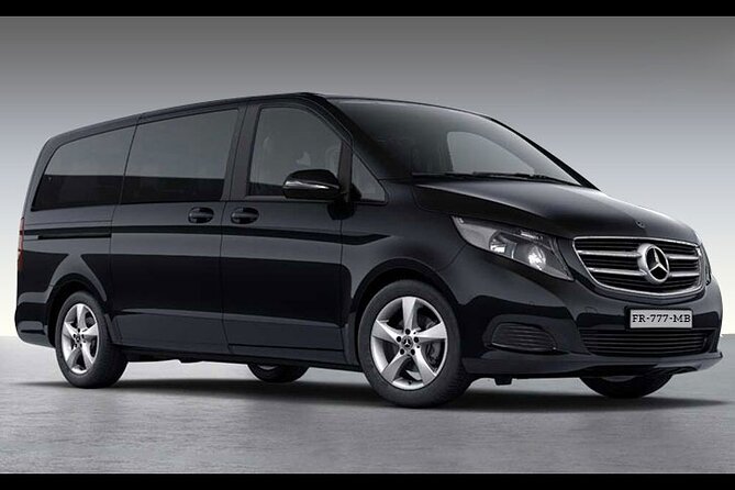Private Airport Transfers To Paris - Arrival - Booster Seats and Family Comfort: A Small Detail That Helps a Lot
