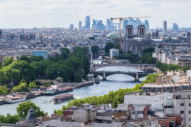 Private Boat Trip in Paris - Getting On Board: Pickup, Mobile Tickets, and Realistic Timing