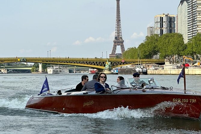 Private Cruises in the Heart of Paris - Who should book this Seine cruise?