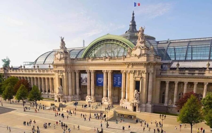 Private & Customizable Paris Tour: Eiffel, Louvre & More - Napoleon and royal galleries: Les Invalides, Petit Palais, Luxembourg Gardens