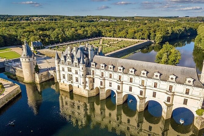 Private Day Trip to the Châteaux DE la Loire - Key highlights at a glance