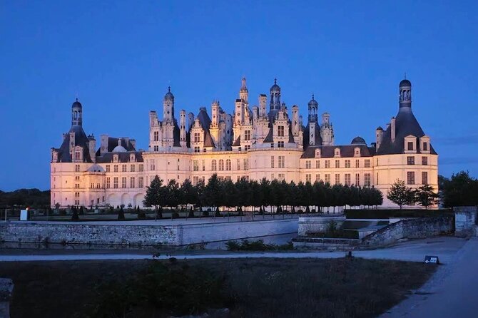 Private Day Trip to the Châteaux DE la Loire - Price and value: what you’re really paying for at $661.61 per person
