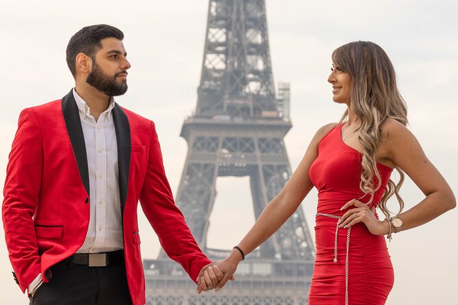 Private Guided Professional Photoshoot by the Eiffel Tower - How the photo package and editing process actually works