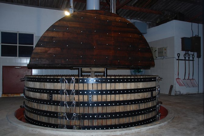 Private Guided Tour in Champagne from Paris with Moet&Chandon visit. - Moët & Chandon: Gallo-Roman cellars and two cuvées