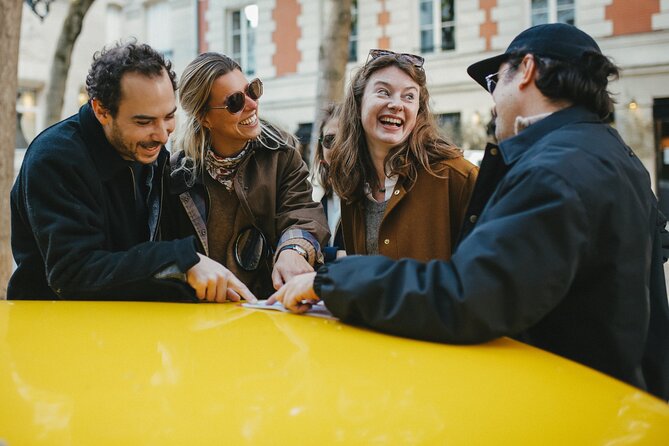 Private Guided Tour of Paris in a Vintage Land Rover - Moulin Rouge in Pigalle: Cabaret History From the Street Level