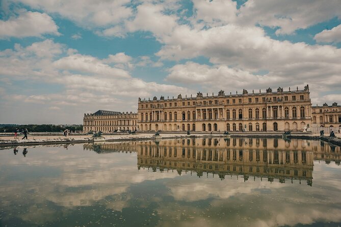 Private Half Day Versailles with Audio Guide Tour from Paris - Gardens by André Le Nôtre: big geometry, and sometimes real-world interruptions