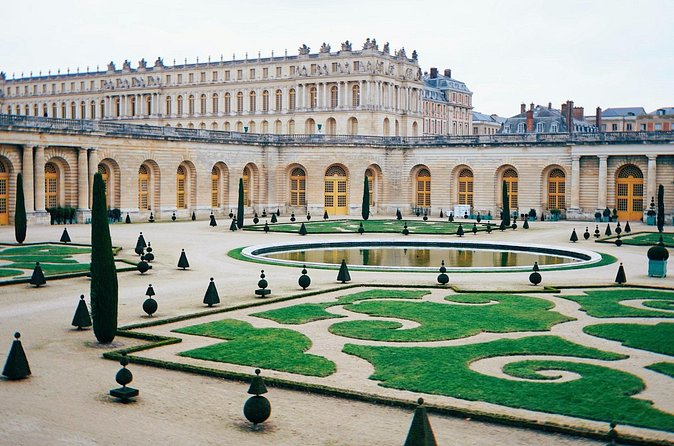 Private Half Day Versailles with Audio Guide Tour from Paris - Price and logistics: is $294.39 per person good value?