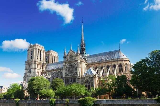 Private Highlights of Paris Tuk-Tuk Experience - Notre-Dame Area and Restoration Since 2019