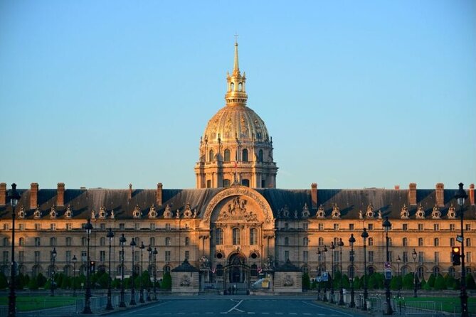 Private Highlights of Paris Tuk-Tuk Experience - A Fashion Square Stop and the Finish at the Largest Square