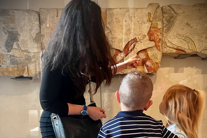 Private Louvre Tour in Paris for Kids and Families - The Louvre without the overwhelm: why this format helps families