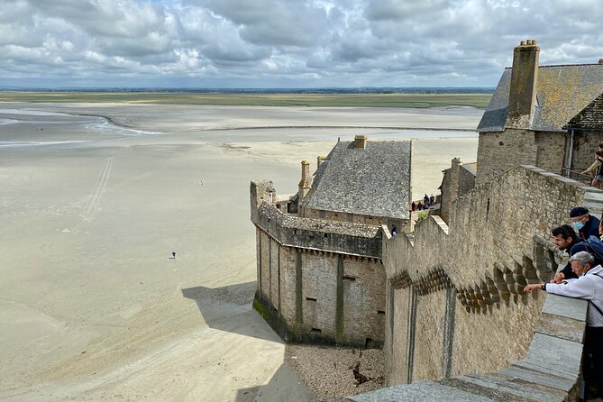Private Mont Saint-Michel, Normandy D-Day Express trip from Paris - Normandy American Cemetery and Visitor Center: what you see and why it lands