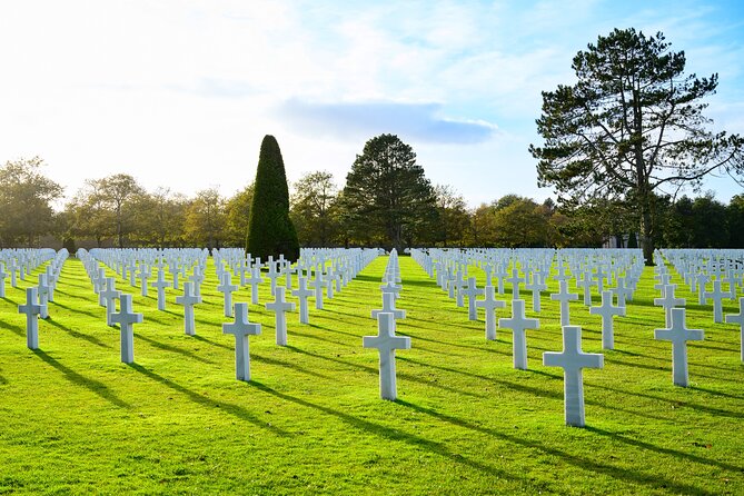 Private Normandy D-Day: Omaha & Pointe du Hoc & American Cemetery - Pointe du Hoc: the Atlantic Wall cliffs and the Ranger story
