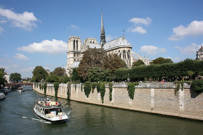 Private Notre-Dame walking Tour w/ Optional Sainte-Chapelle Entry - A Private Notre-Dame Walk That Starts Right on Île de la Cité