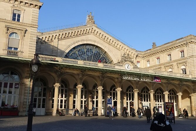 Private One Way Transfer frm Railways Station to Hot in Paris 1-3 - Paris Drop-Off Rules: Postcodes 75 and 92 Only
