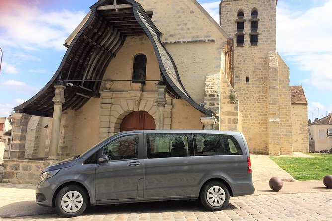 Private Paris Airport Layover with English speaking Chauffeur - Meeting Your English-Speaking Chauffeur at CDG or Orly