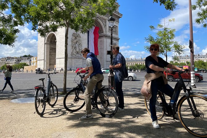 Private Paris E-bike city highlights tour - Who this tour fits best (and who should skip it)