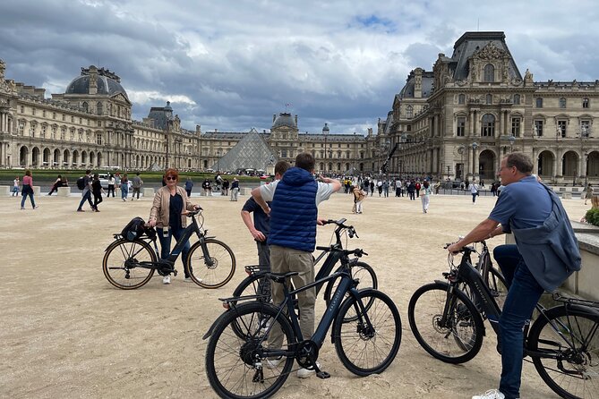 Private Paris E-bike city highlights tour - Practical tips before you ride