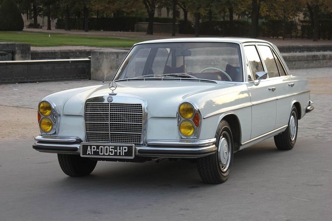 Private Paris guided Tour by classic 1970 Mercedes S Class - Roman Paris at Arènes de Lutèce and the Gladiator Footprints